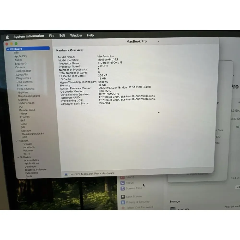 Apple MacBook Pro 16 Inch Core i9 16GB 500 Go Gray + Win 10 USB + Win 11 DVD
